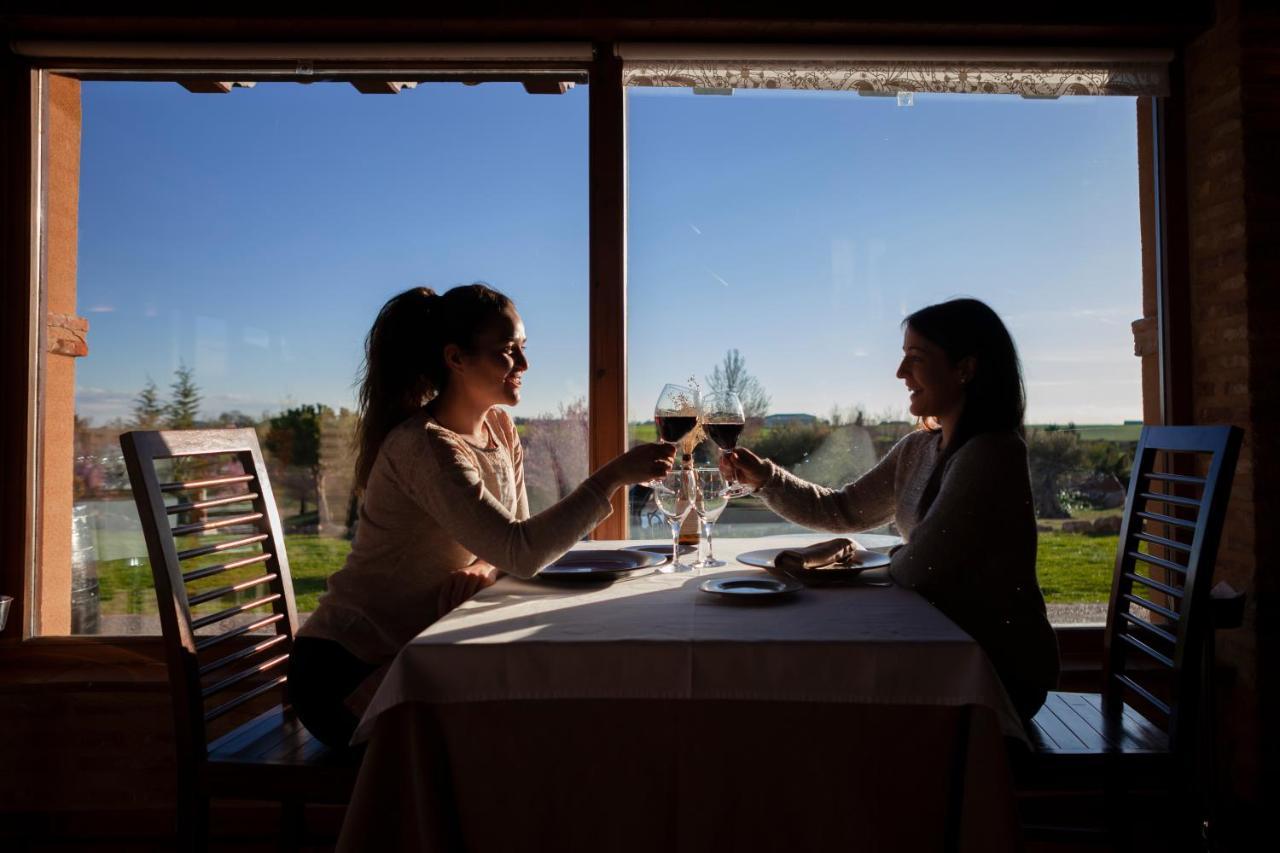Ibersol La Casona De Andrea Hotel Tiedra ภายนอก รูปภาพ